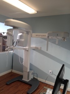 Panoramic x-ray machine